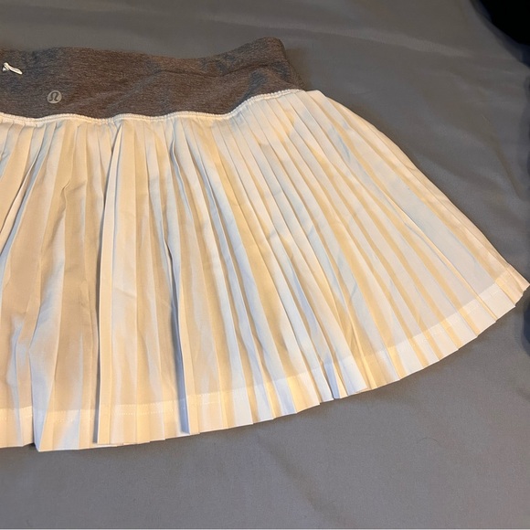 Lululemon Pleat To Street Skirt - Picture 12 of 15
